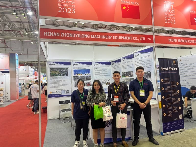 Customer Visits & Global Exhibitions 13 Zhongyilong Machinery at international exhibition