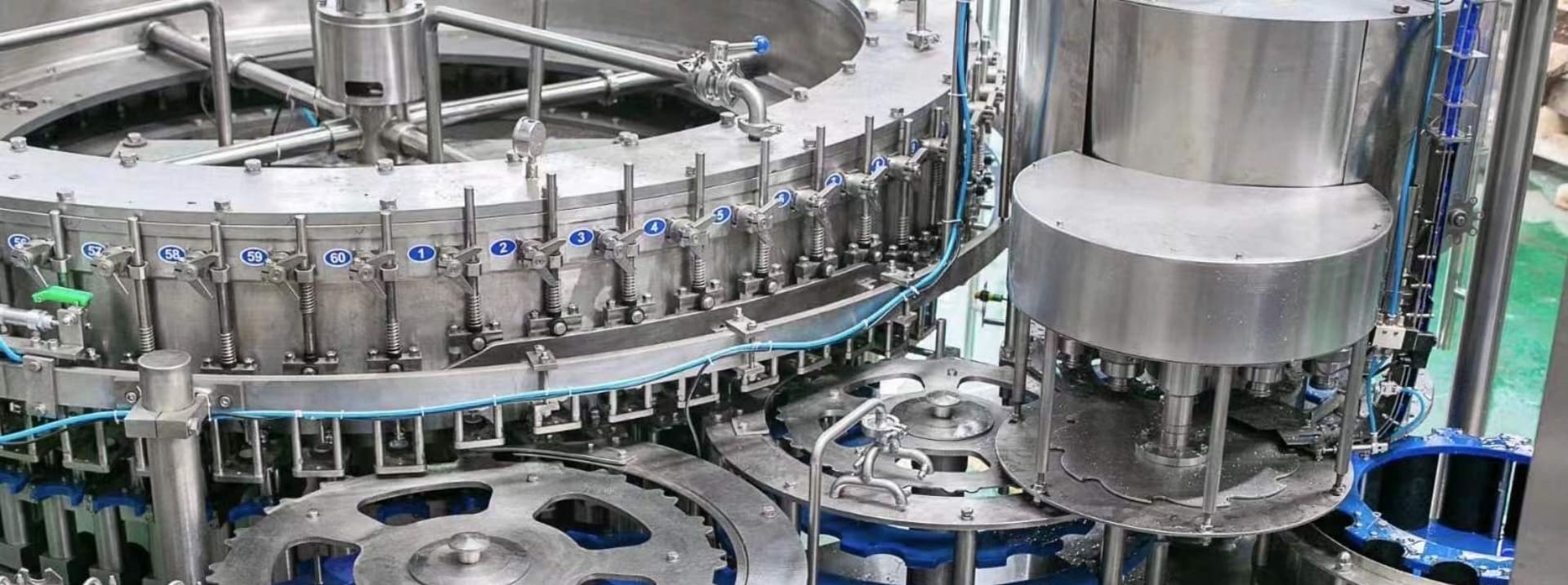 18-4 Can Filling and Seaming Machine 2 ndustrial Equipment for Beverage Production