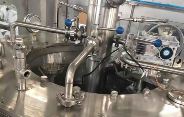 Filling valve detail